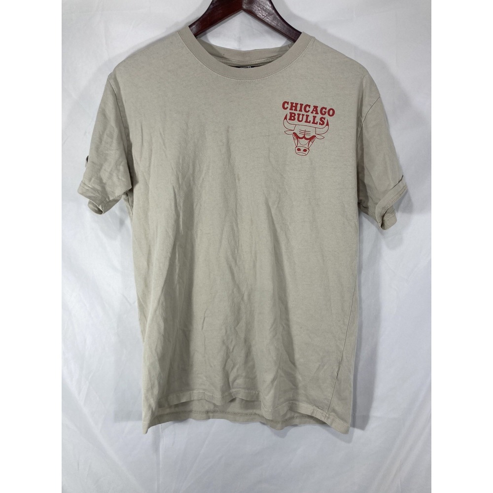 Chicago Bulls Basketball Ultra Game Men's Beige Shirt Size Medium